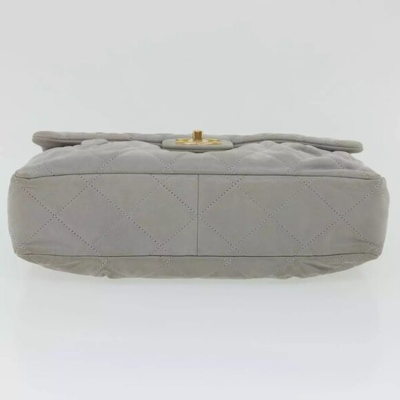 CHANEL Lamb Skin Matelasse Double Chain Shoulder Bag Gray CC Auth - Picture 6 of 16